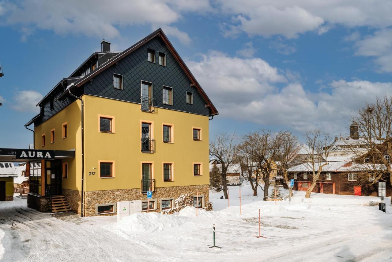 Aura III Apartment Boží Dar Exterior foto